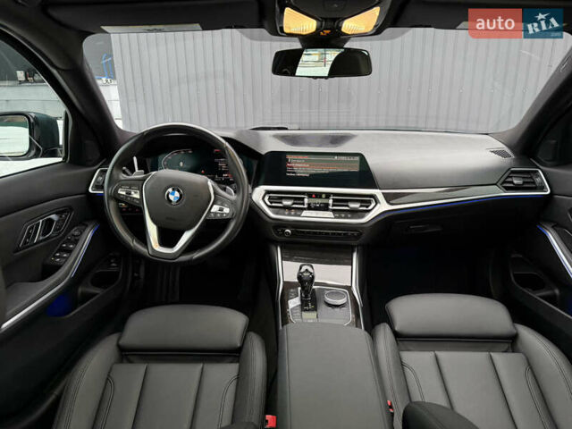 Синій БМВ 3 Серія, об'ємом двигуна 2 л та пробігом 87 тис. км за 25600 $, фото 17 на Automoto.ua