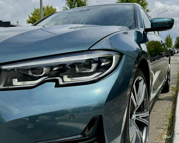 Синий БМВ 3 Серия, объемом двигателя 2 л и пробегом 41 тыс. км за 31000 $, фото 3 на Automoto.ua
