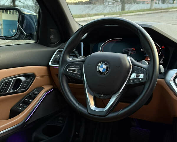 Синий БМВ 3 Серия, объемом двигателя 2 л и пробегом 60 тыс. км за 33500 $, фото 9 на Automoto.ua