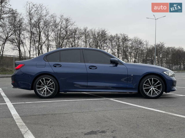 Синий БМВ 3 Серия, объемом двигателя 2 л и пробегом 32 тыс. км за 32000 $, фото 5 на Automoto.ua