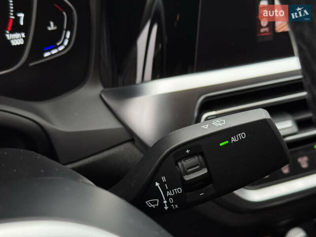 Синий БМВ 3 Серия, объемом двигателя 2 л и пробегом 32 тыс. км за 32000 $, фото 27 на Automoto.ua