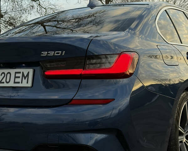 Синий БМВ 3 Серия, объемом двигателя 2 л и пробегом 60 тыс. км за 33500 $, фото 4 на Automoto.ua