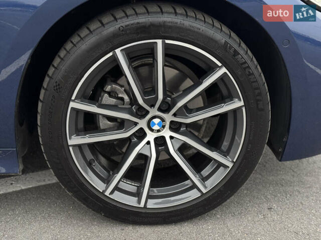 Синий БМВ 3 Серия, объемом двигателя 2 л и пробегом 32 тыс. км за 32000 $, фото 14 на Automoto.ua