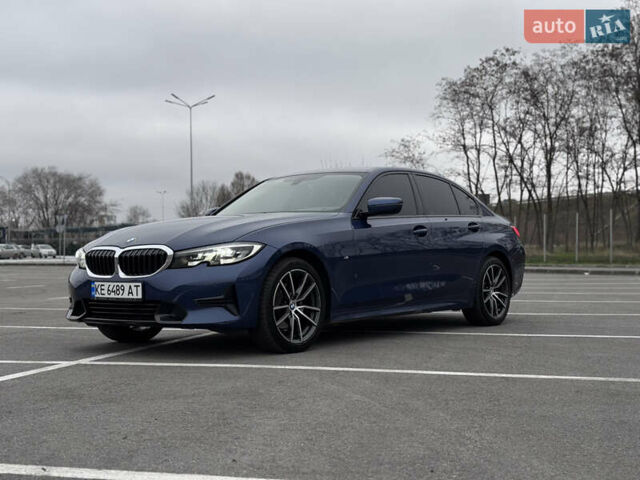 Синий БМВ 3 Серия, объемом двигателя 2 л и пробегом 32 тыс. км за 32000 $, фото 2 на Automoto.ua