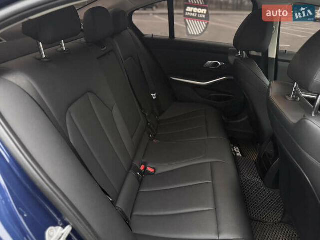 Синий БМВ 3 Серия, объемом двигателя 2 л и пробегом 32 тыс. км за 32000 $, фото 33 на Automoto.ua
