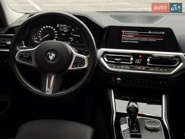 Синий БМВ 3 Серия, объемом двигателя 2 л и пробегом 32 тыс. км за 32000 $, фото 29 на Automoto.ua