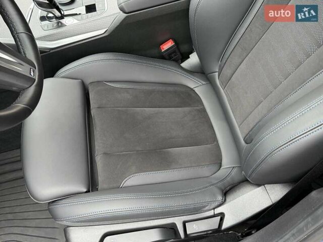 Синий БМВ 3 Серия, объемом двигателя 2 л и пробегом 14 тыс. км за 42500 $, фото 21 на Automoto.ua