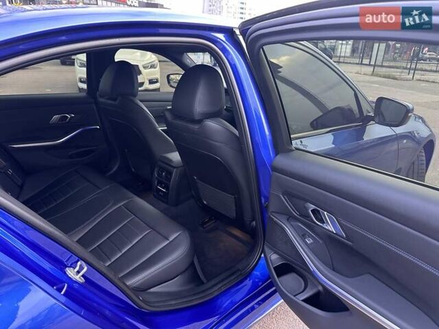 Синий БМВ 3 Серия, объемом двигателя 2 л и пробегом 15 тыс. км за 40900 $, фото 51 на Automoto.ua