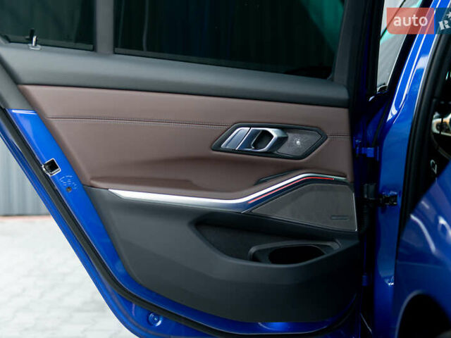 Синий БМВ 3 Серия, объемом двигателя 3 л и пробегом 15 тыс. км за 58000 $, фото 29 на Automoto.ua