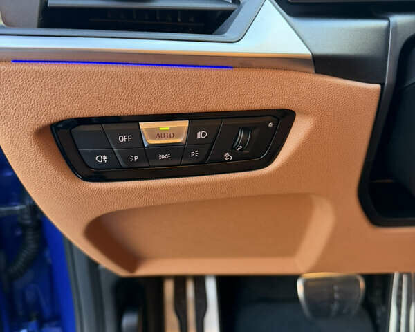 Синий БМВ 3 Серия, объемом двигателя 2 л и пробегом 36 тыс. км за 45000 $, фото 18 на Automoto.ua