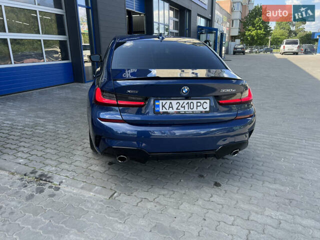 Синий БМВ 3 Серия, объемом двигателя 2 л и пробегом 27 тыс. км за 37400 $, фото 5 на Automoto.ua