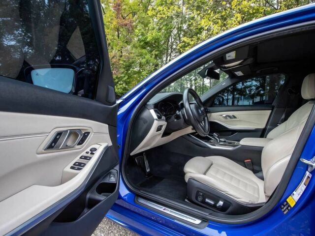 Синій БМВ 3 Серія, об'ємом двигуна 2 л та пробігом 25 тис. км за 15000 $, фото 8 на Automoto.ua