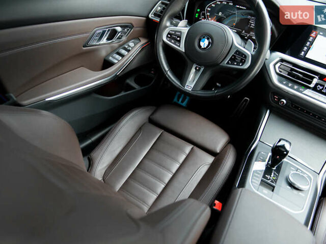 Синий БМВ 3 Серия, объемом двигателя 3 л и пробегом 15 тыс. км за 58000 $, фото 35 на Automoto.ua