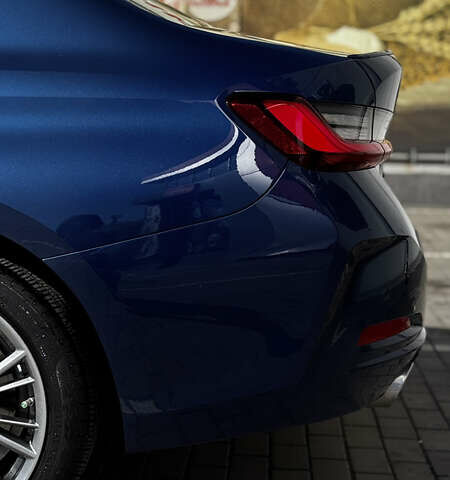 Синий БМВ 3 Серия, объемом двигателя 2 л и пробегом 16 тыс. км за 45100 $, фото 17 на Automoto.ua