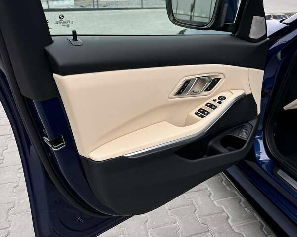 Синий БМВ 3 Серия, объемом двигателя 2 л и пробегом 20 тыс. км за 42500 $, фото 12 на Automoto.ua