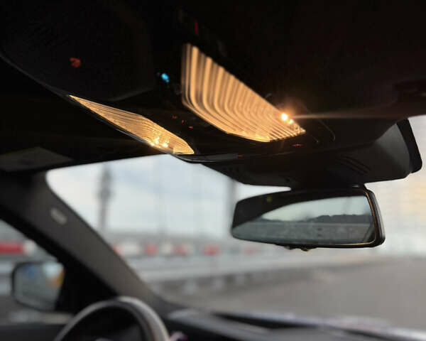 Синій БМВ 3 Серія, об'ємом двигуна 3 л та пробігом 32 тис. км за 61500 $, фото 32 на Automoto.ua