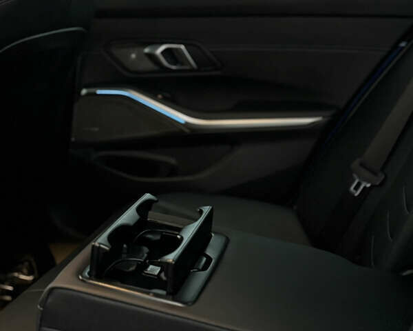 Синій БМВ 3 Серія, об'ємом двигуна 3 л та пробігом 32 тис. км за 61500 $, фото 58 на Automoto.ua