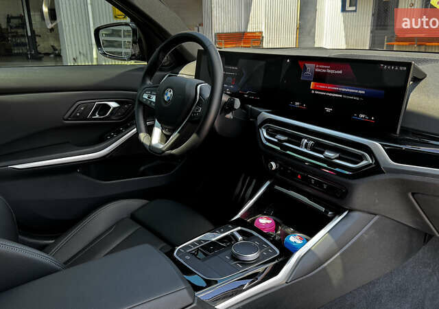 Синий БМВ 3 Серия, объемом двигателя 2 л и пробегом 16 тыс. км за 45100 $, фото 21 на Automoto.ua