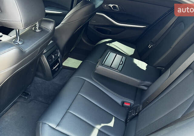 Синий БМВ 3 Серия, объемом двигателя 2 л и пробегом 16 тыс. км за 45100 $, фото 22 на Automoto.ua