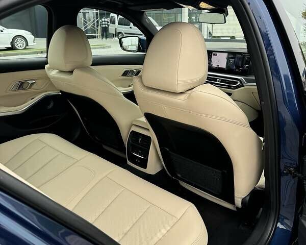 Синий БМВ 3 Серия, объемом двигателя 2 л и пробегом 20 тыс. км за 42500 $, фото 17 на Automoto.ua