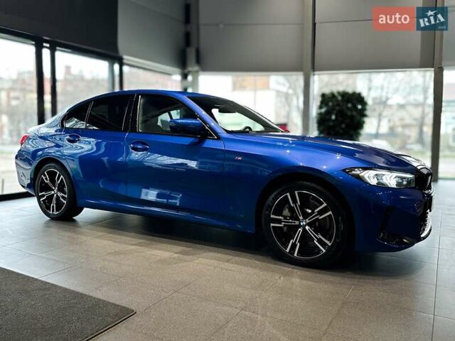 Синій БМВ 3 Серія, об'ємом двигуна 2 л та пробігом 8 тис. км за 49000 $, фото 3 на Automoto.ua