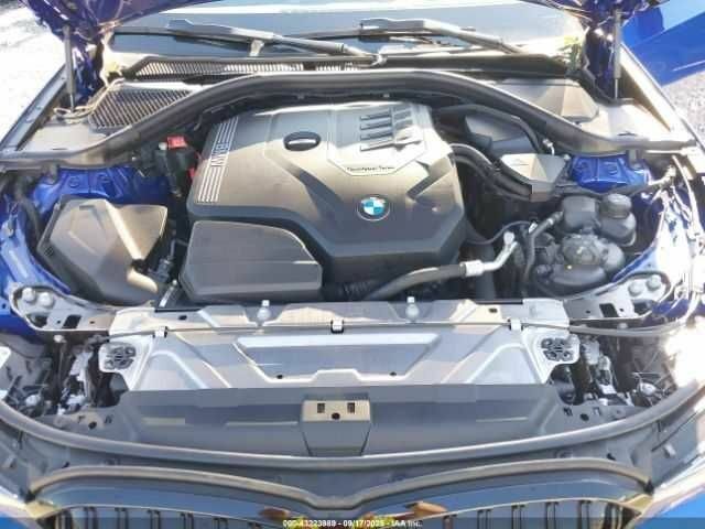 Синий БМВ 3 Серия, объемом двигателя 2 л и пробегом 23 тыс. км за 31999 $, фото 7 на Automoto.ua