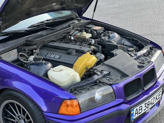 Синий БМВ 3 Серия, объемом двигателя 2 л и пробегом 300 тыс. км за 4600 $, фото 16 на Automoto.ua