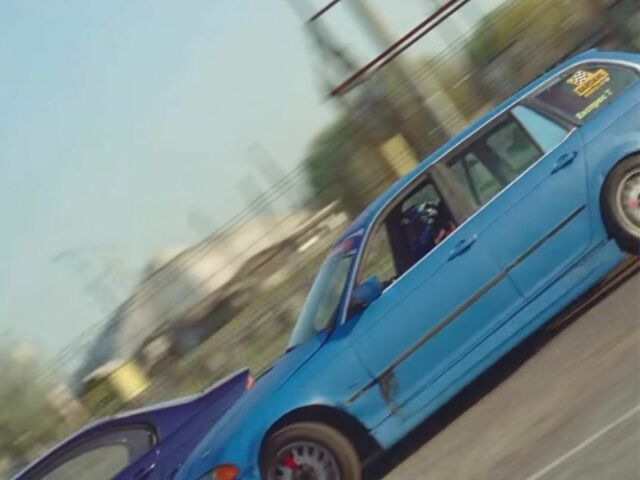 Синий БМВ 3 Серия, объемом двигателя 2.8 л и пробегом 400 тыс. км за 3899 $, фото 6 на Automoto.ua