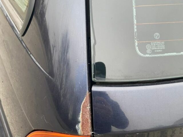 Синий БМВ 3 Серия, объемом двигателя 2 л и пробегом 280 тыс. км за 2400 $, фото 5 на Automoto.ua