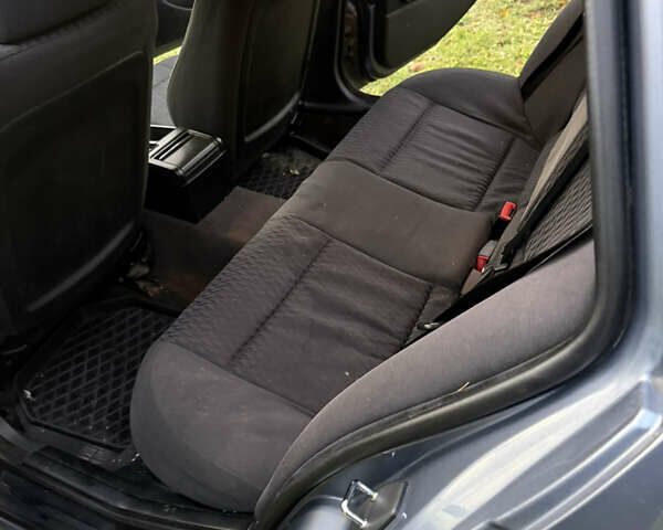 Синий БМВ 3 Серия, объемом двигателя 1.95 л и пробегом 380 тыс. км за 3000 $, фото 2 на Automoto.ua