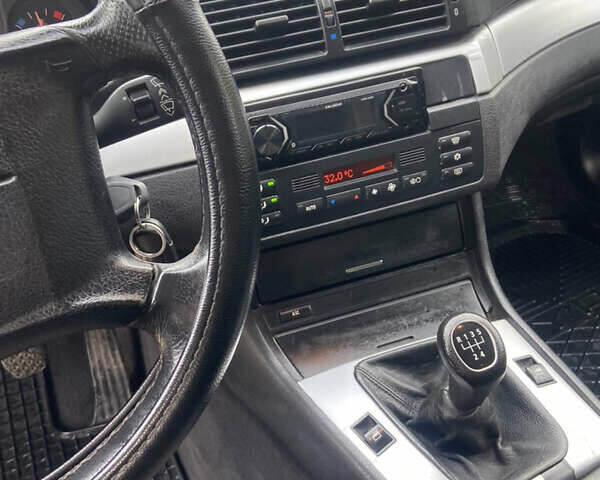 Синий БМВ 3 Серия, объемом двигателя 2 л и пробегом 390 тыс. км за 2999 $, фото 9 на Automoto.ua