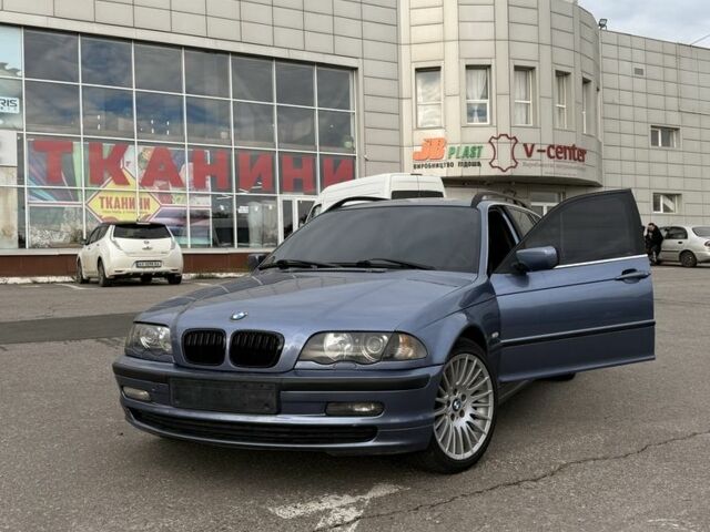 Синий БМВ 3 Серия, объемом двигателя 3 л и пробегом 300 тыс. км за 3900 $, фото 4 на Automoto.ua