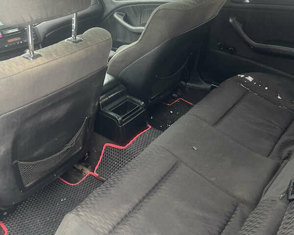 Синий БМВ 3 Серия, объемом двигателя 1.95 л и пробегом 310 тыс. км за 2950 $, фото 10 на Automoto.ua