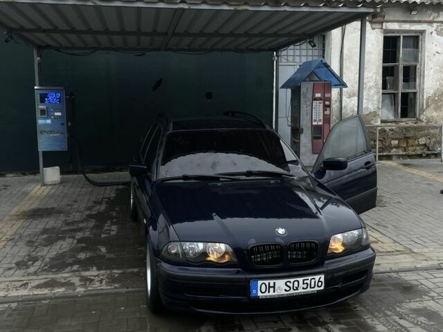 Синий БМВ 3 Серия, объемом двигателя 2 л и пробегом 350 тыс. км за 2400 $, фото 2 на Automoto.ua