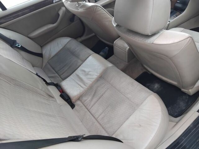 Синий БМВ 3 Серия, объемом двигателя 2 л и пробегом 320 тыс. км за 1650 $, фото 8 на Automoto.ua