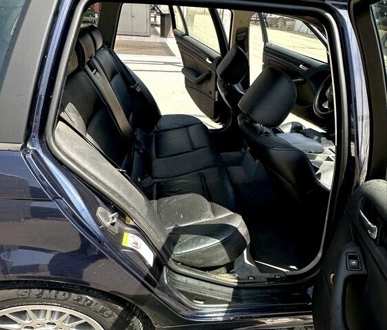 Синій БМВ 3 Серія, об'ємом двигуна 2 л та пробігом 300 тис. км за 2400 $, фото 11 на Automoto.ua