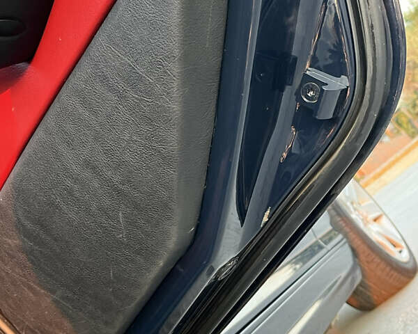 Синій БМВ 3 Серія, об'ємом двигуна 2.17 л та пробігом 386 тис. км за 4500 $, фото 22 на Automoto.ua