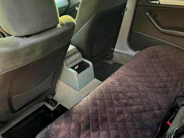 Синий БМВ 3 Серия, объемом двигателя 2 л и пробегом 338 тыс. км за 4500 $, фото 7 на Automoto.ua