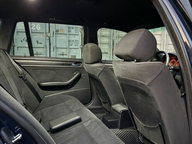 Синій БМВ 3 Серія, об'ємом двигуна 3 л та пробігом 255 тис. км за 4900 $, фото 19 на Automoto.ua