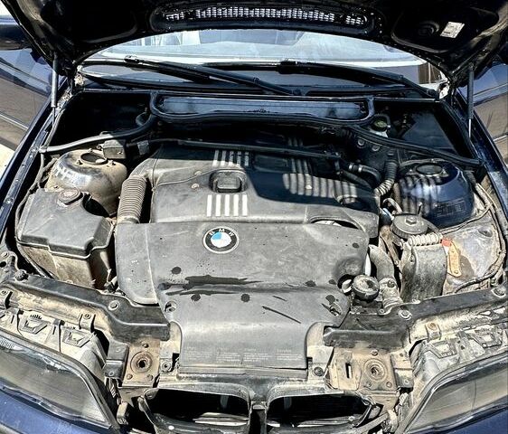 Синій БМВ 3 Серія, об'ємом двигуна 2 л та пробігом 300 тис. км за 2400 $, фото 14 на Automoto.ua