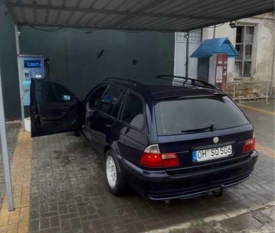 Синий БМВ 3 Серия, объемом двигателя 2 л и пробегом 350 тыс. км за 2400 $, фото 4 на Automoto.ua