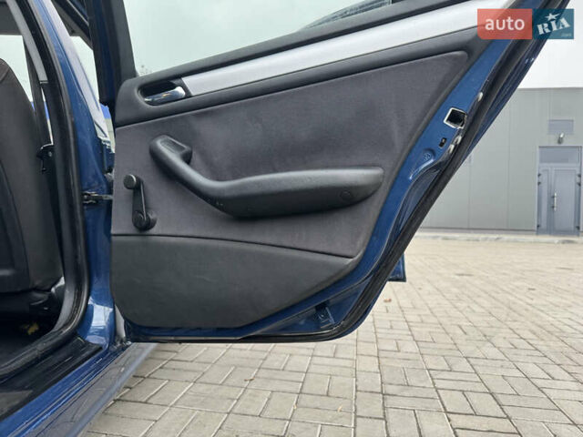 Синій БМВ 3 Серія, об'ємом двигуна 2 л та пробігом 355 тис. км за 4200 $, фото 6 на Automoto.ua
