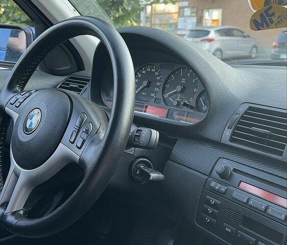 Синий БМВ 3 Серия, объемом двигателя 2 л и пробегом 256 тыс. км за 5500 $, фото 5 на Automoto.ua