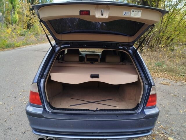 Синий БМВ 3 Серия, объемом двигателя 2 л и пробегом 236 тыс. км за 4200 $, фото 3 на Automoto.ua