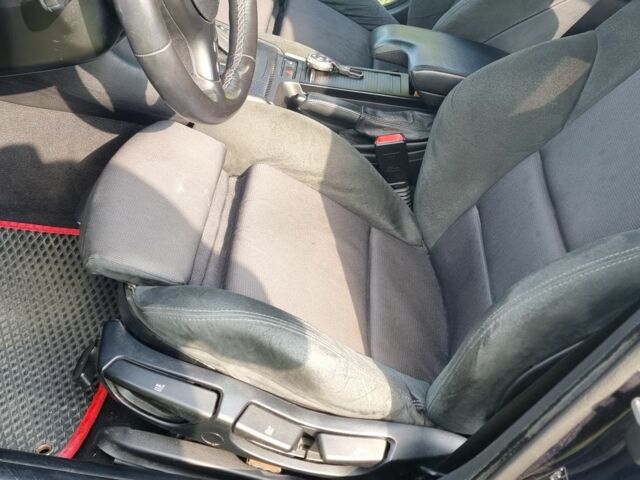 Синий БМВ 3 Серия, объемом двигателя 3 л и пробегом 364 тыс. км за 8700 $, фото 18 на Automoto.ua