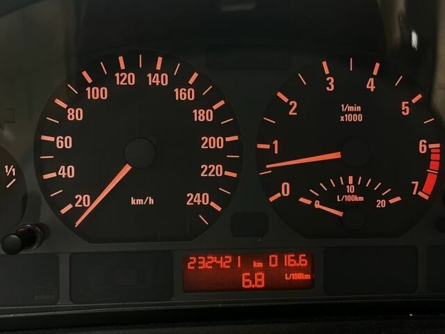 Синий БМВ 3 Серия, объемом двигателя 2 л и пробегом 233 тыс. км за 4500 $, фото 20 на Automoto.ua