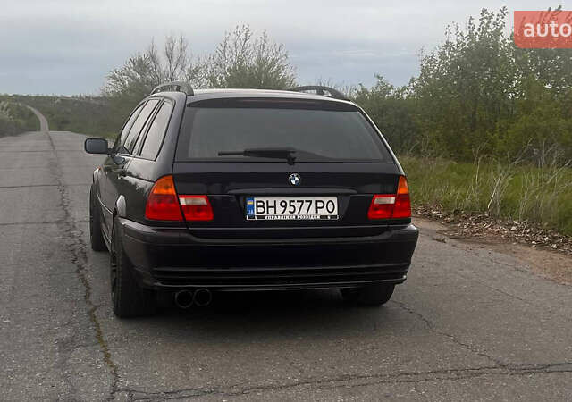 Синий БМВ 3 Серия, объемом двигателя 2.2 л и пробегом 300 тыс. км за 4300 $, фото 5 на Automoto.ua