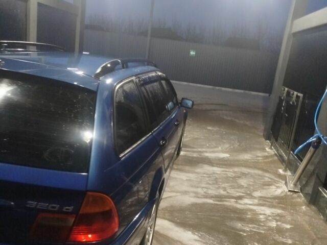 Синий БМВ 3 Серия, объемом двигателя 2 л и пробегом 403 тыс. км за 5500 $, фото 4 на Automoto.ua