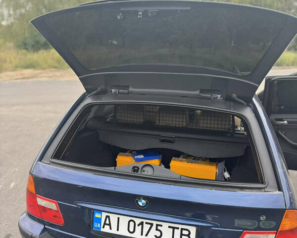 Синий БМВ 3 Серия, объемом двигателя 1.8 л и пробегом 309 тыс. км за 5000 $, фото 12 на Automoto.ua