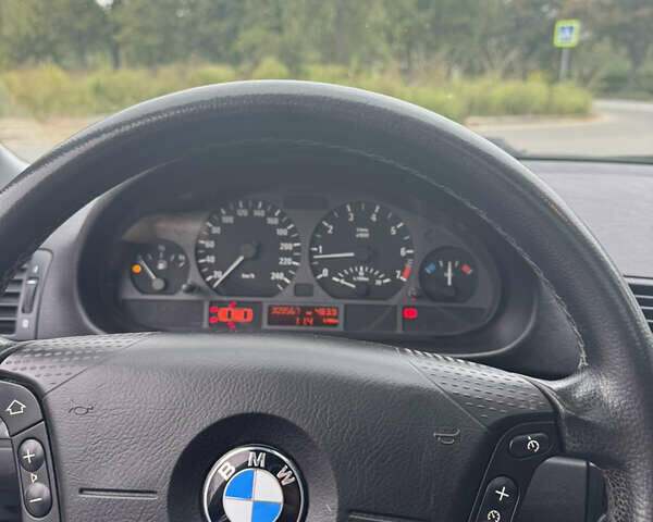 Синий БМВ 3 Серия, объемом двигателя 1.8 л и пробегом 309 тыс. км за 5000 $, фото 24 на Automoto.ua